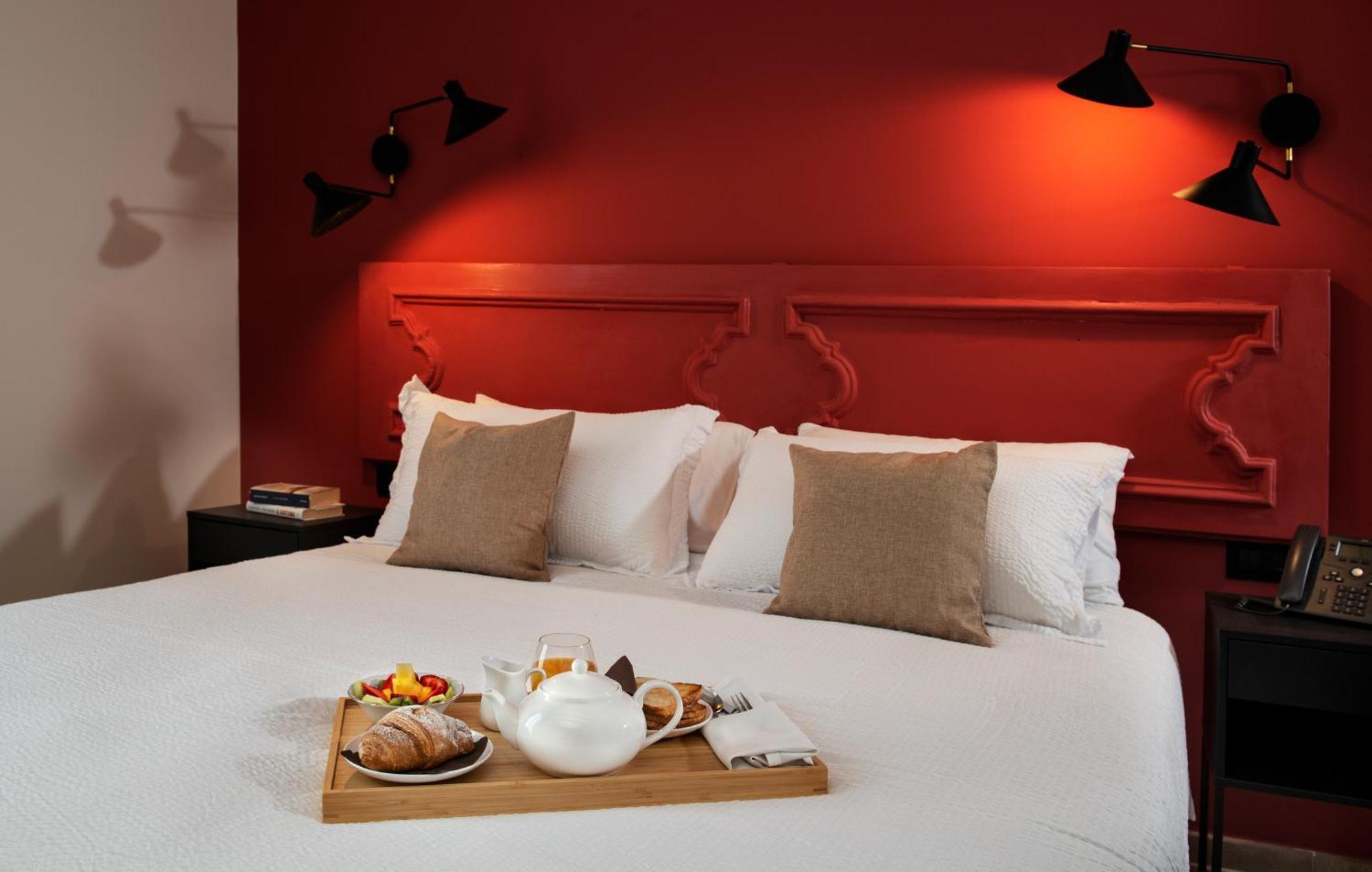 Palazzo Mata Boutique Hotel ตารันโต ภายนอก รูปภาพ