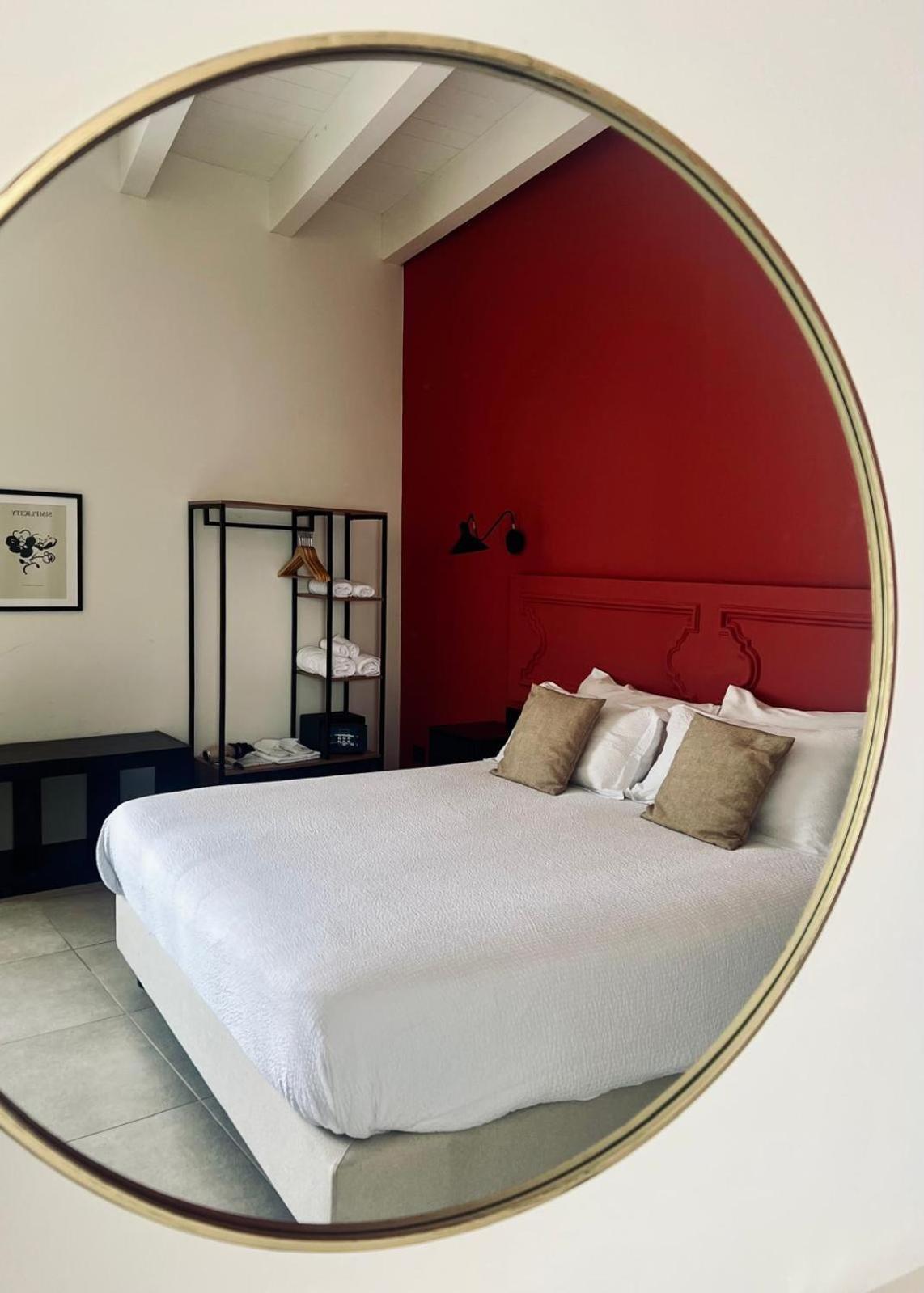 Palazzo Mata Boutique Hotel ตารันโต ภายนอก รูปภาพ