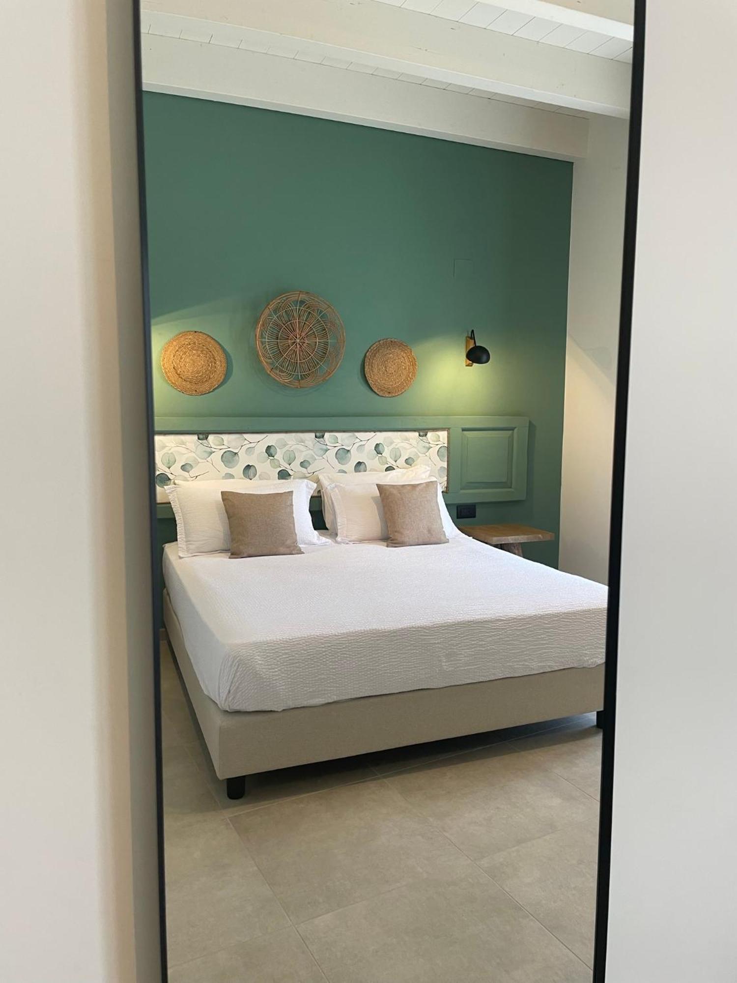 Palazzo Mata Boutique Hotel ตารันโต ภายนอก รูปภาพ